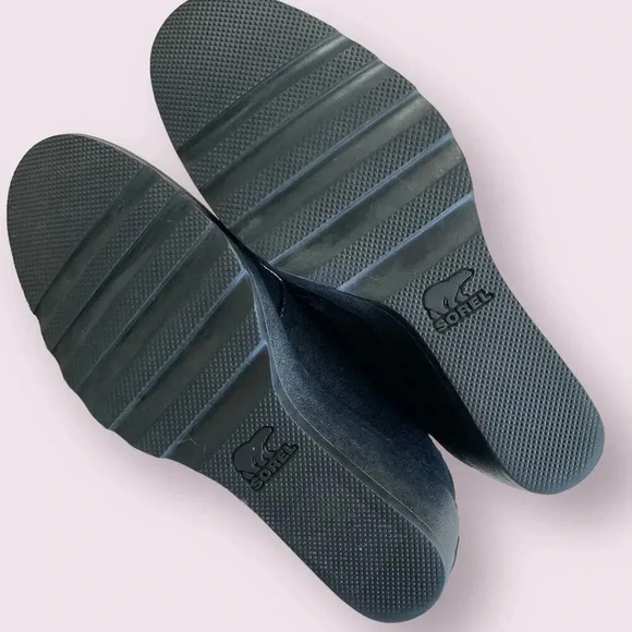 Sorel Suede Leather Waterproof Wedge Heel Ankle Bootie Lace Up Size 9 Black - Picture 6 of 16